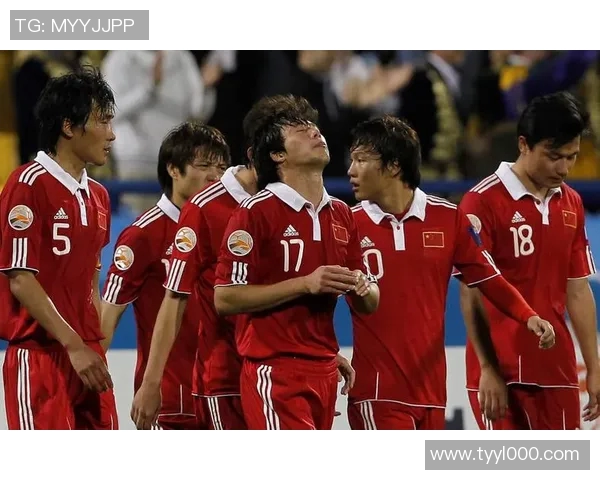 武汉足球队进攻革新之路：战术创新与团队协作的完美结合