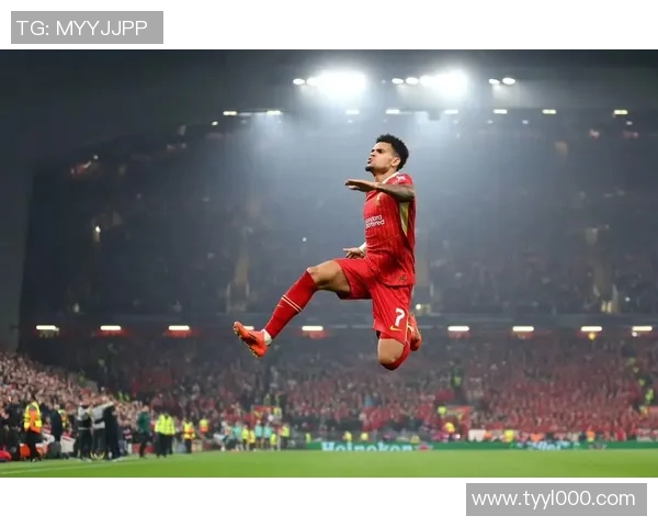 足球明星抖音壁纸精选分享让你随时感受绿茵场上的激情与魅力 足球明星抖音壁纸精选分享让你随时感受绿茵场上的激情与魅力